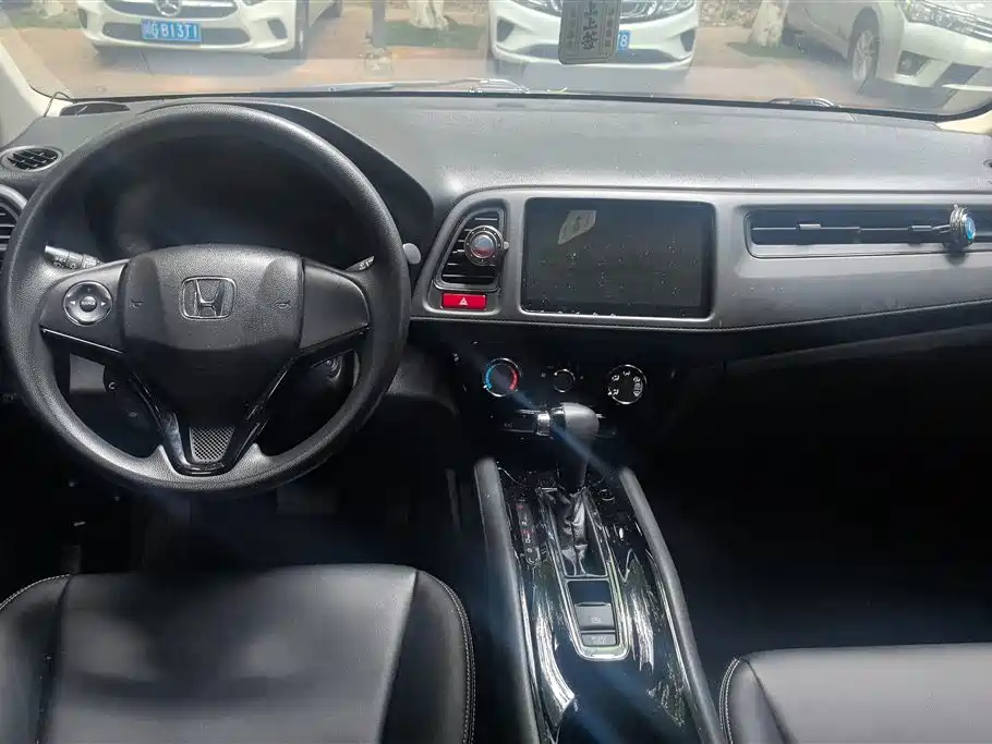 Honda Vezel 2018 — фото 12