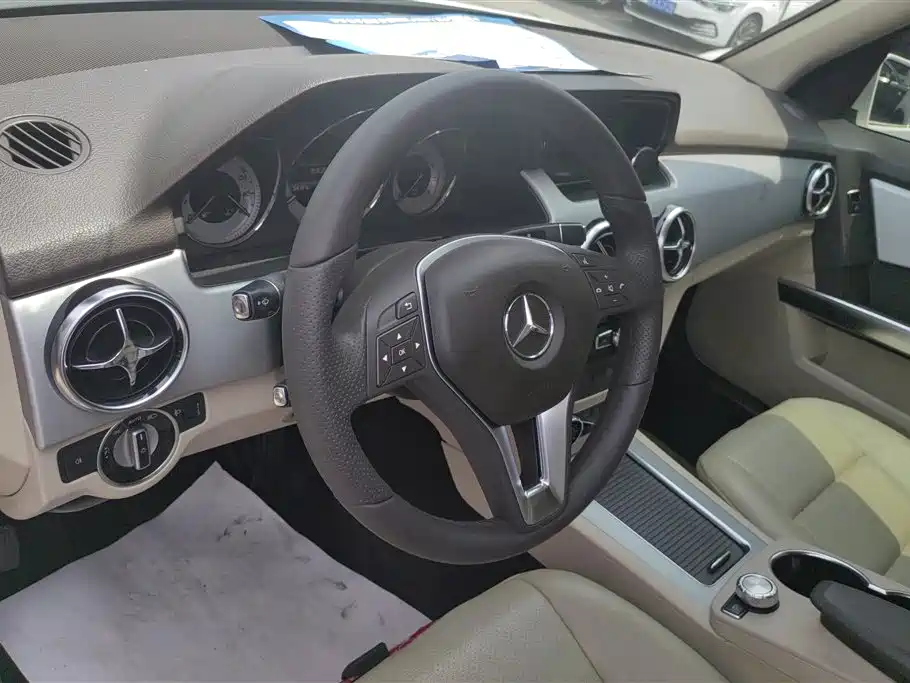 Mercedes-Benz GLK-Class 2013 — фото 15