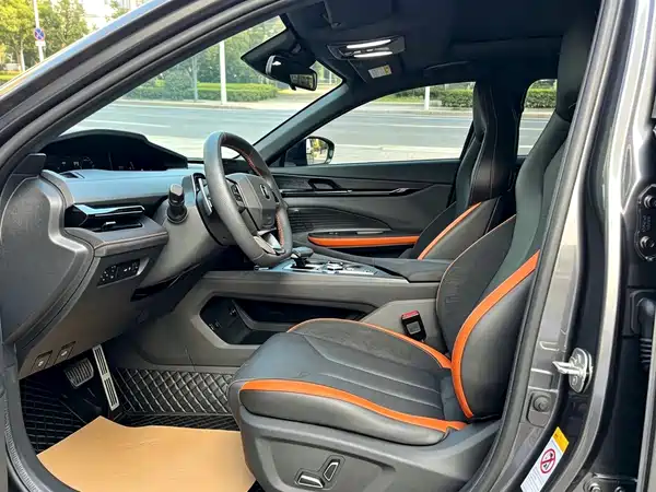 Changan UNI-V 2022