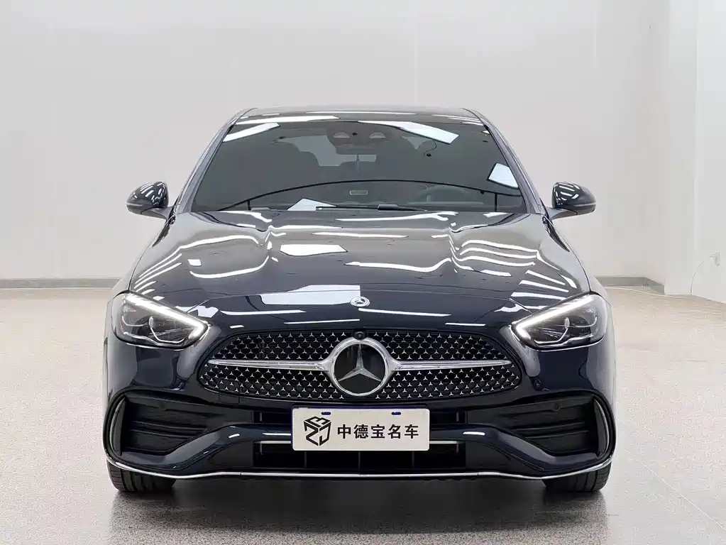 Mercedes-Benz C-Class 2026