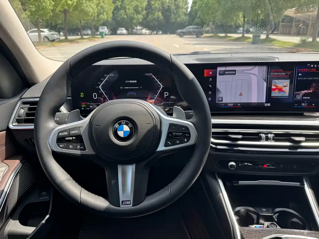 BMW 3 Series 2023 — фото 14