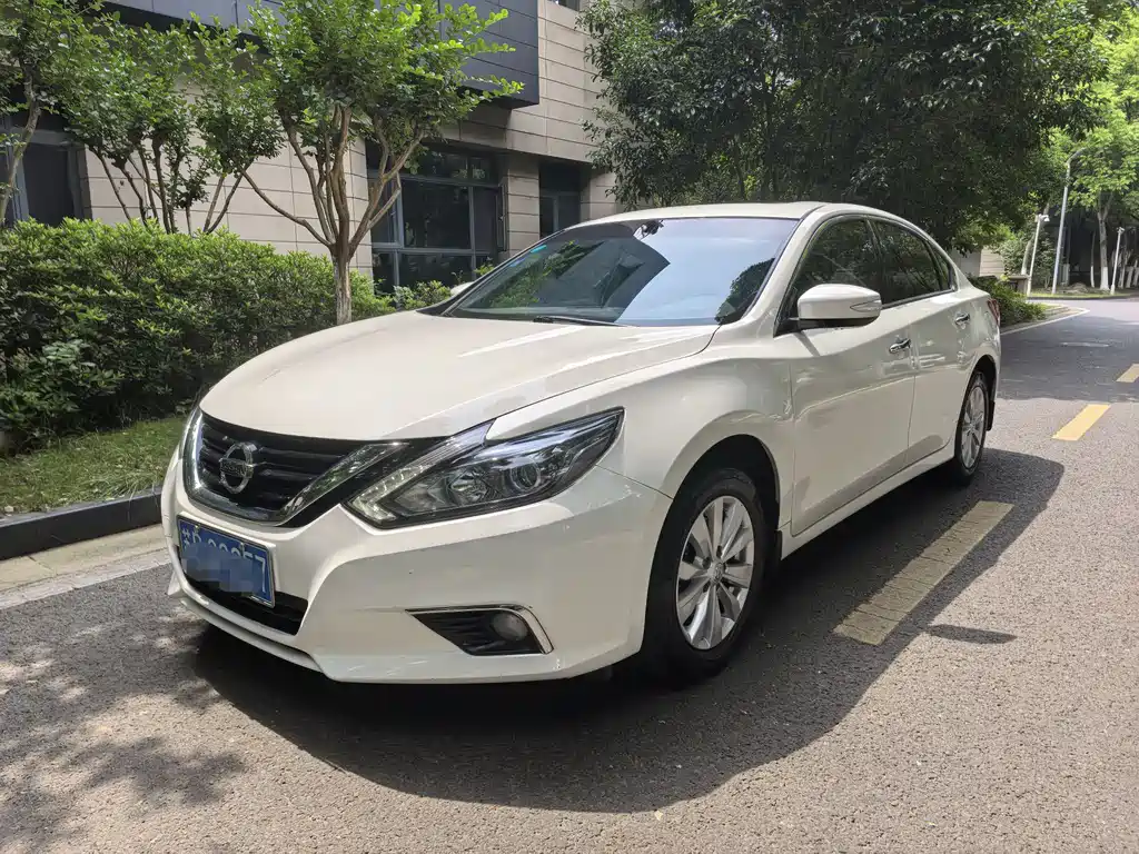 Nissan Teana 2018