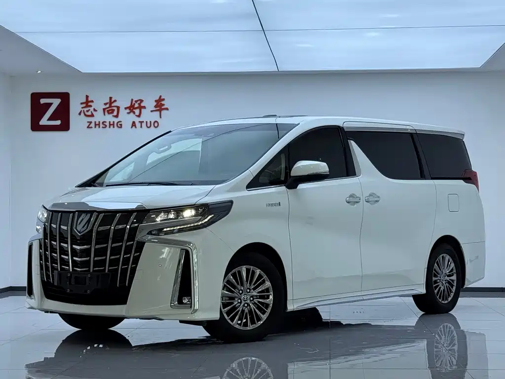 Toyota Alphard 2022 — фото 1