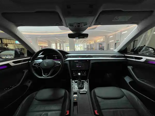 Volkswagen CC 2025