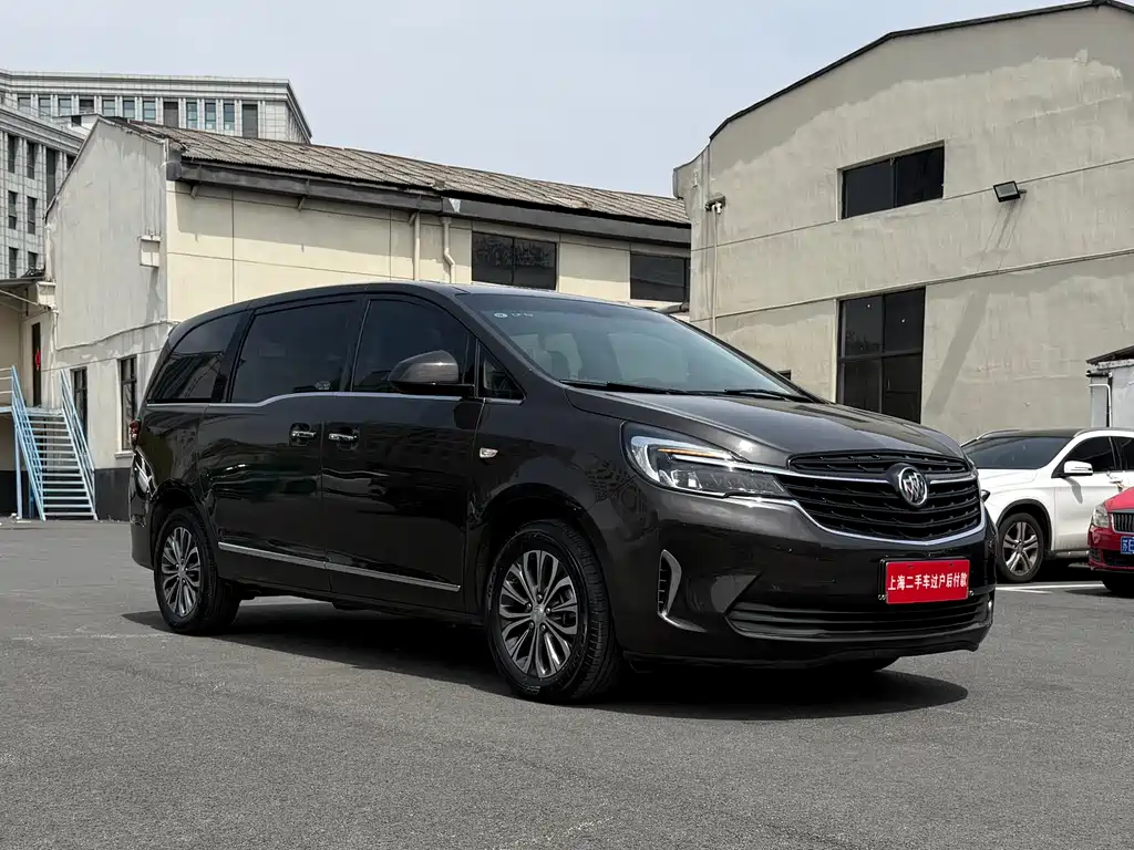 Buick GL8 2022