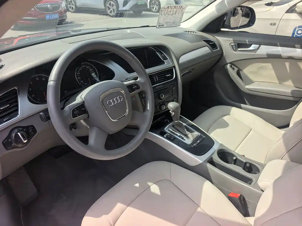 Audi A4L 2013 — фото 19