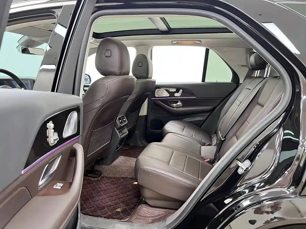 Mercedes-Benz GLE 2020 — фото 27