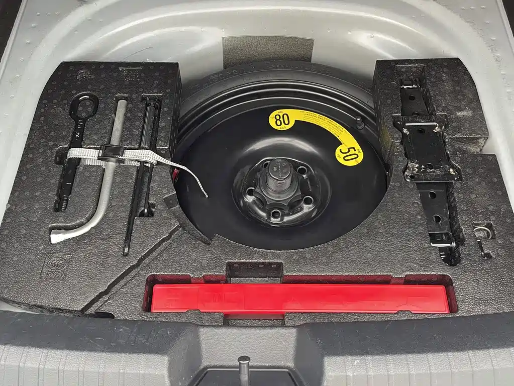 Volkswagen Sagitar 2023
