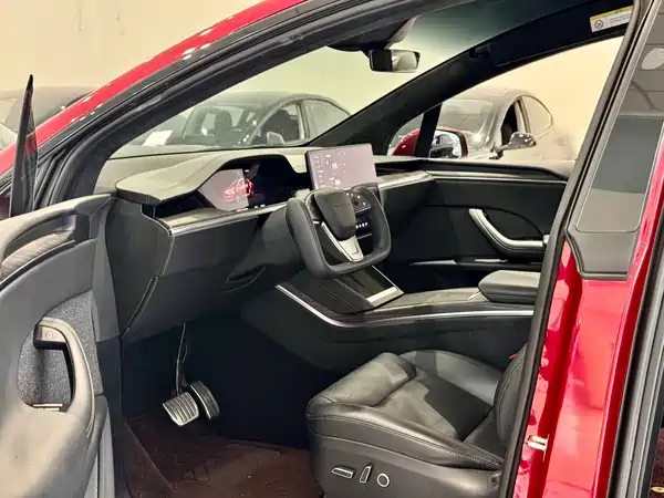 Tesla Model X 2023