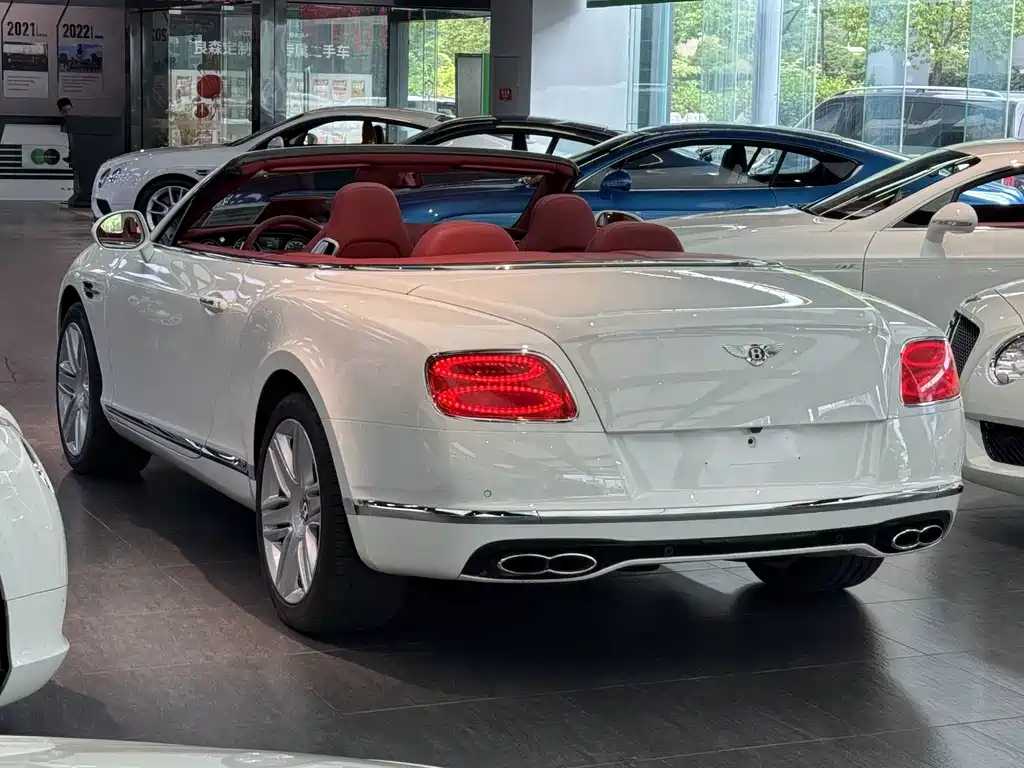 Bentley Continental 2018 — фото 4