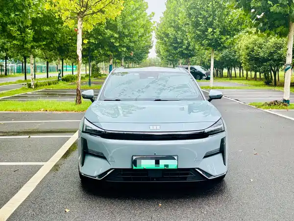 Geely Galaxy L6 2024
