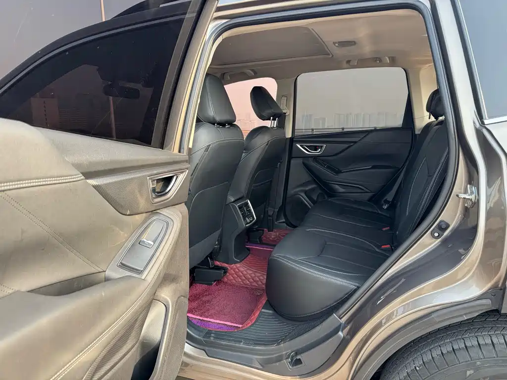 Subaru Forester 2019 — фото 23