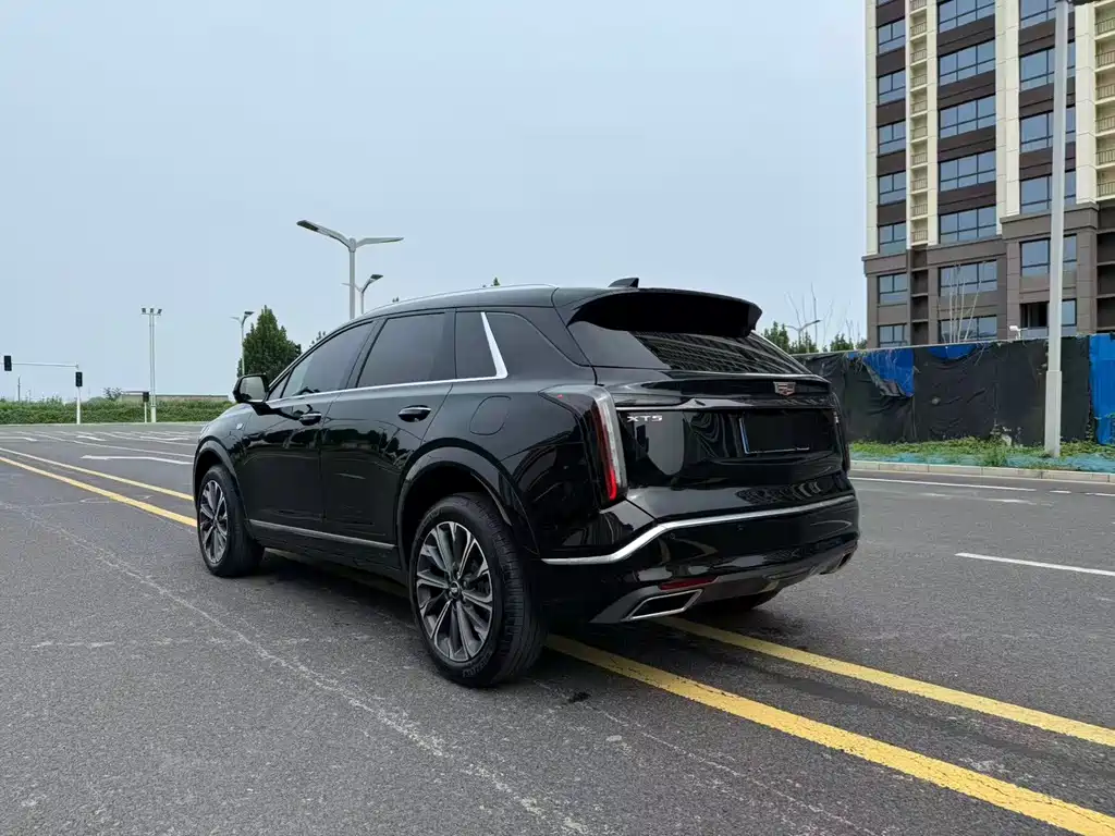 Cadillac XT5 2026 — фото 11