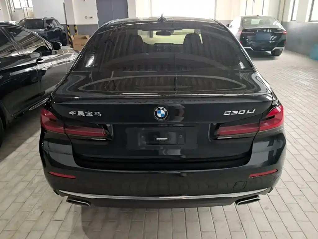 BMW 5 Series 2022