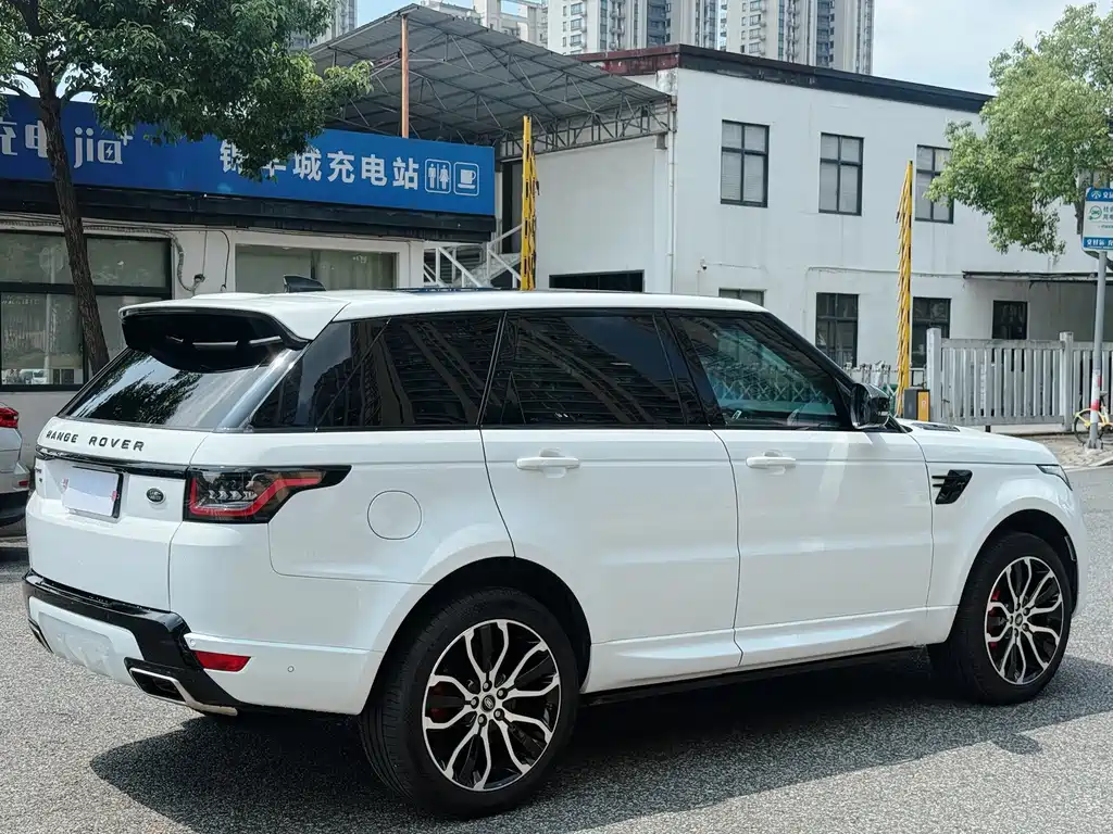 Land Rover Range Rover Sport 2021 — фото 7