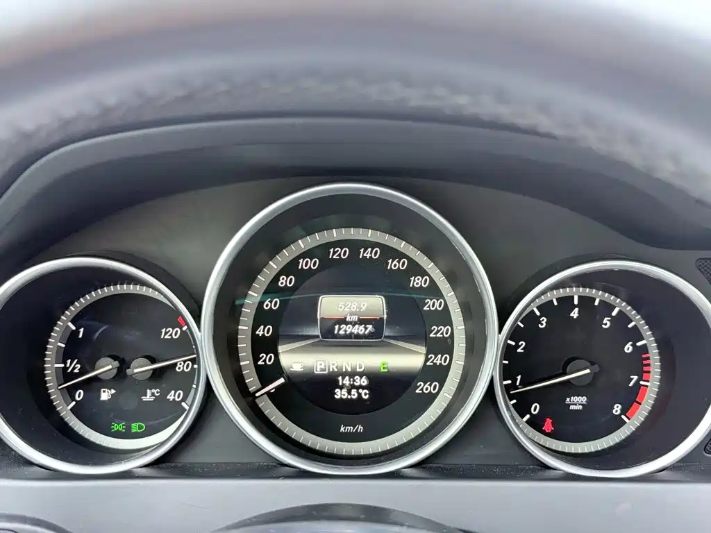 Mercedes-Benz C-Class 2013 — фото 16