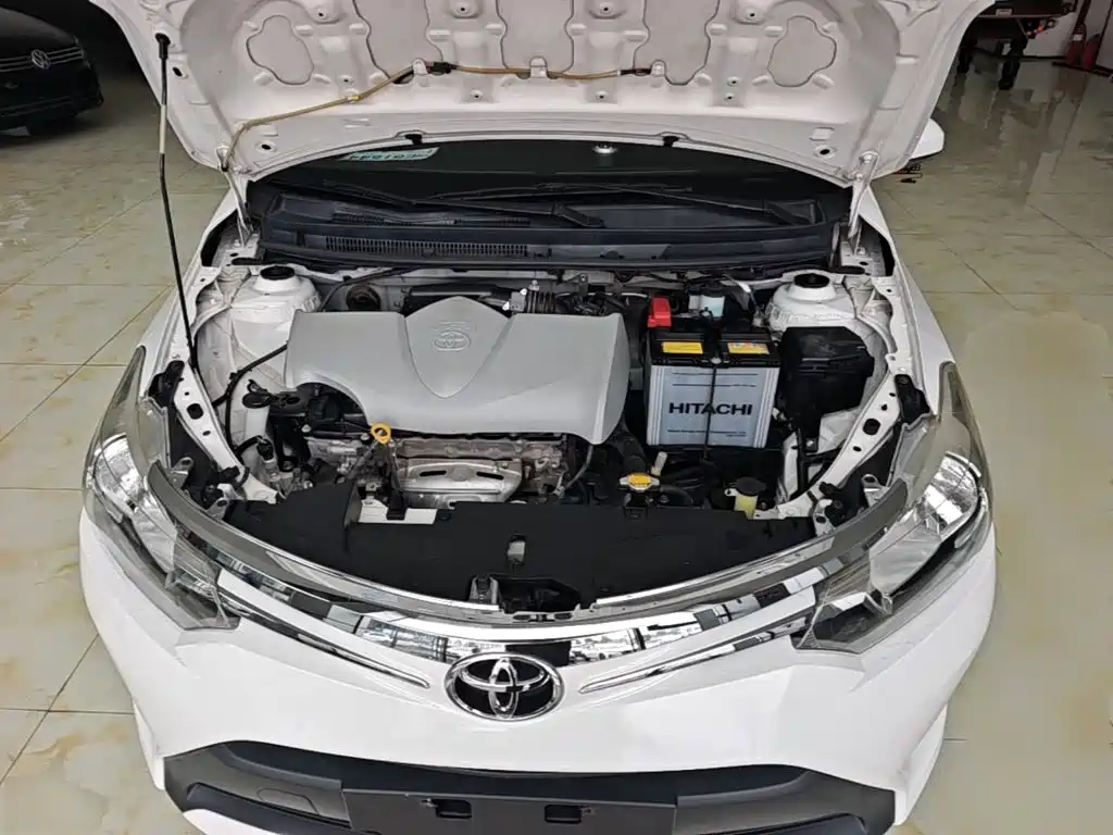 Toyota Vios 2015 — фото 20