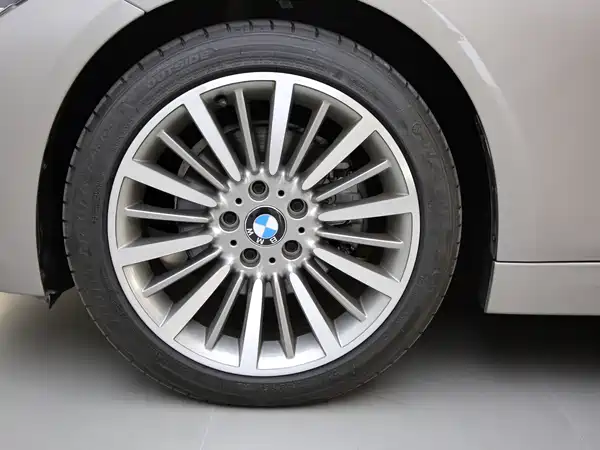 BMW 3 Series 2019