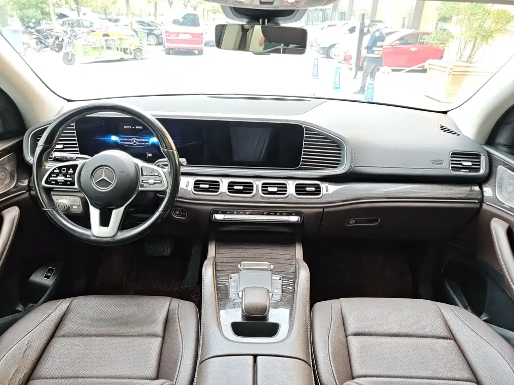 Mercedes-Benz GLE 2021 — фото 10
