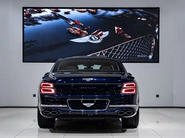 Bentley Flying Spur 2021