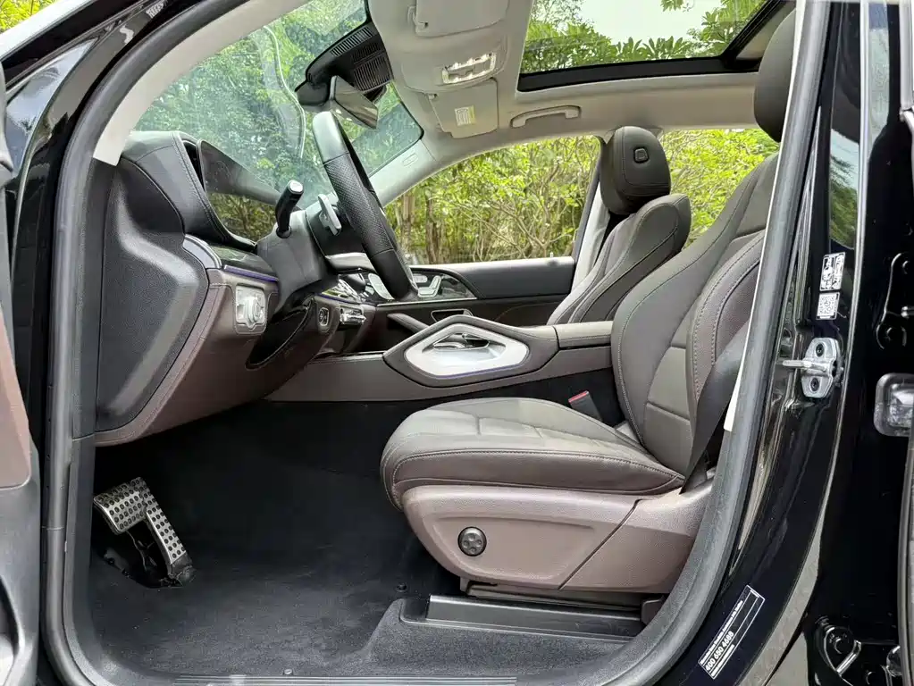 Mercedes-Benz GLS 2023 — фото 12