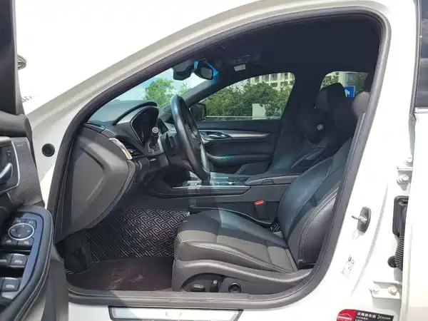Cadillac CT5 2023