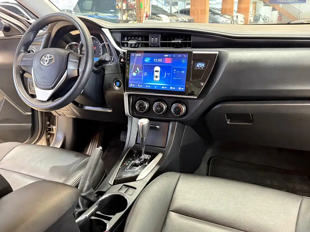 Toyota Corolla 2019 — фото 11