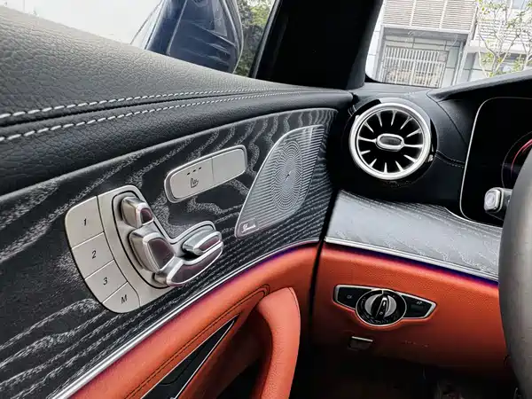 Mercedes-Benz CLS 2024