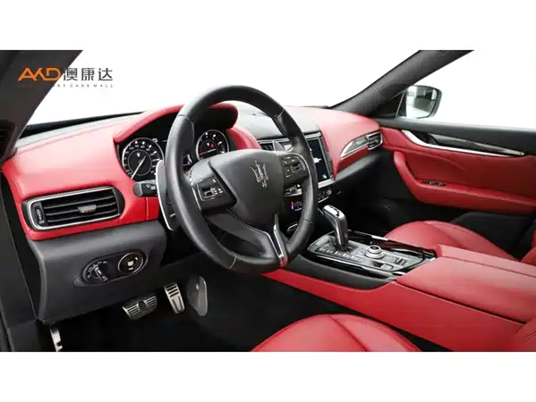 Maserati Levante 2021