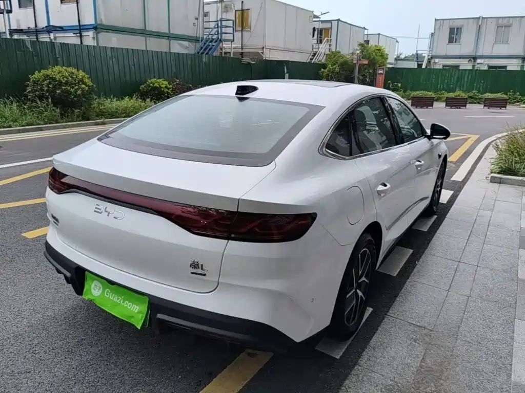 BYD Qin L 2025 — фото 7