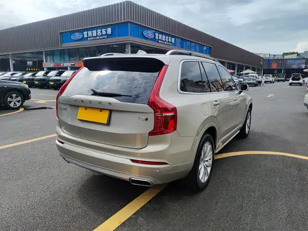 Volvo XC90 2017