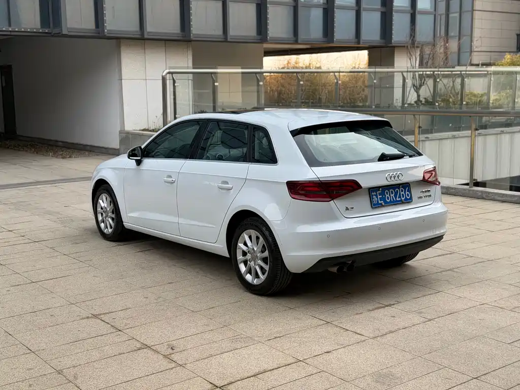 Audi A3 2015 — фото 4