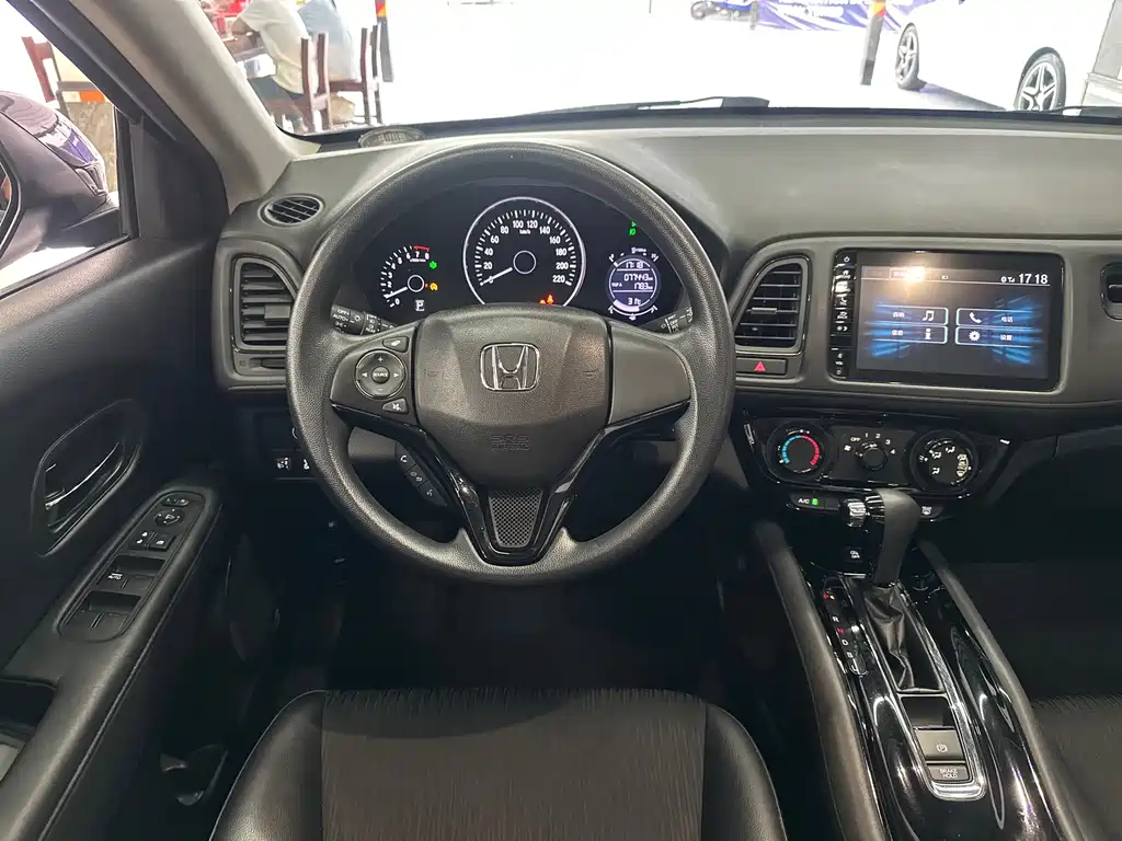 Honda Vezel 2022 — фото 11