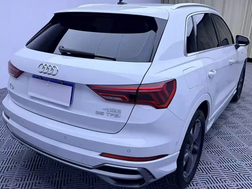 Audi Q3 2022