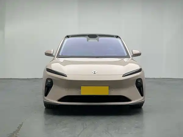 NIO ET5 2025