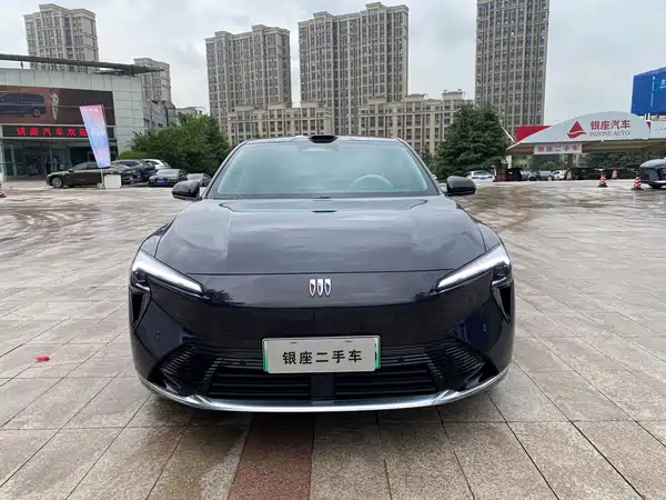Buick Zhijing L7 2025