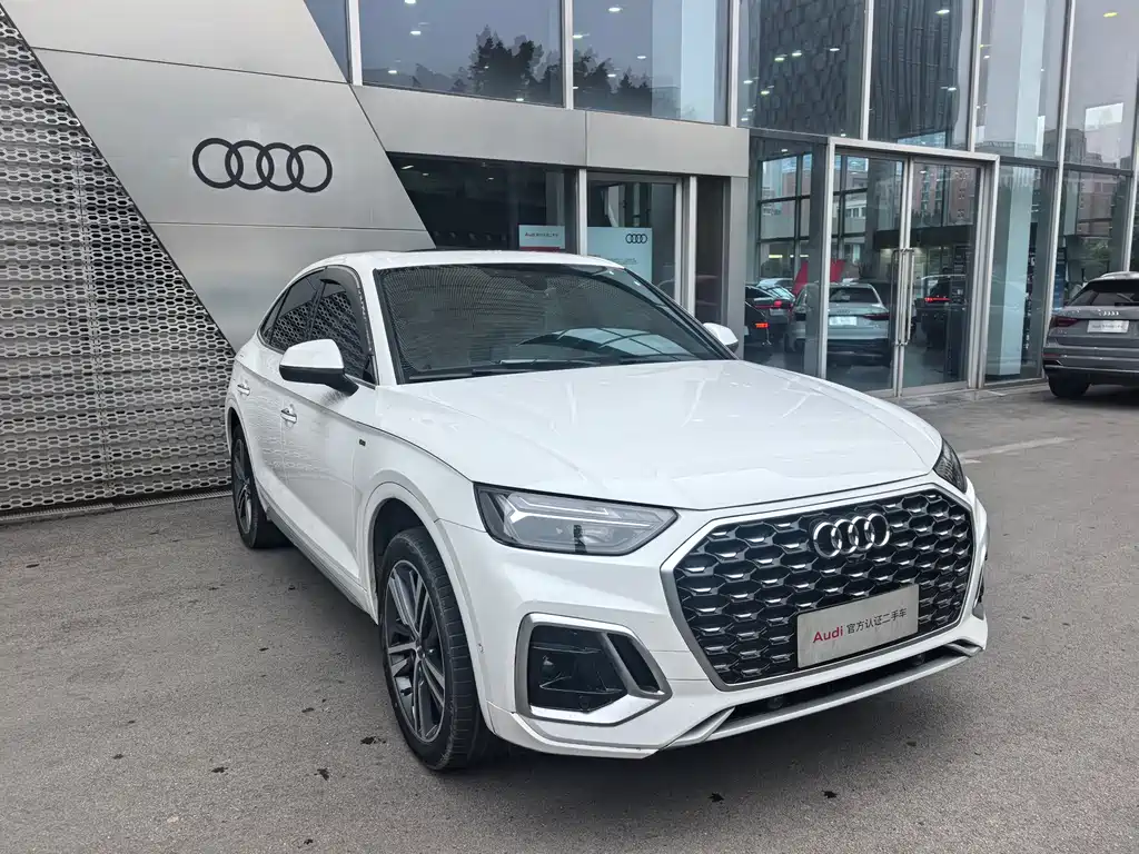 Audi Q5L Sportback 2021 — фото 3