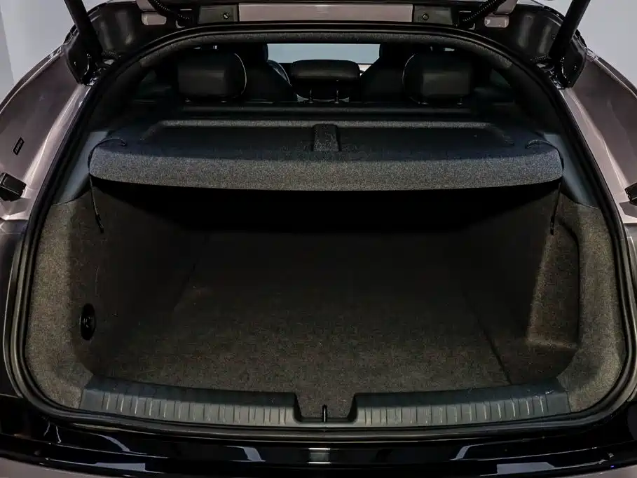 Audi E5 Sportback 2025 — фото 6