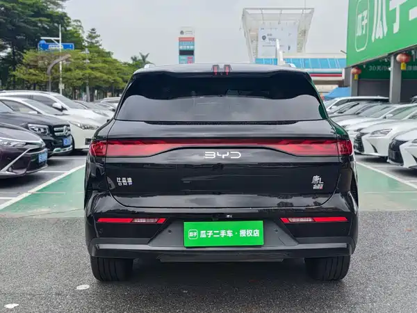 BYD Tang L 2025