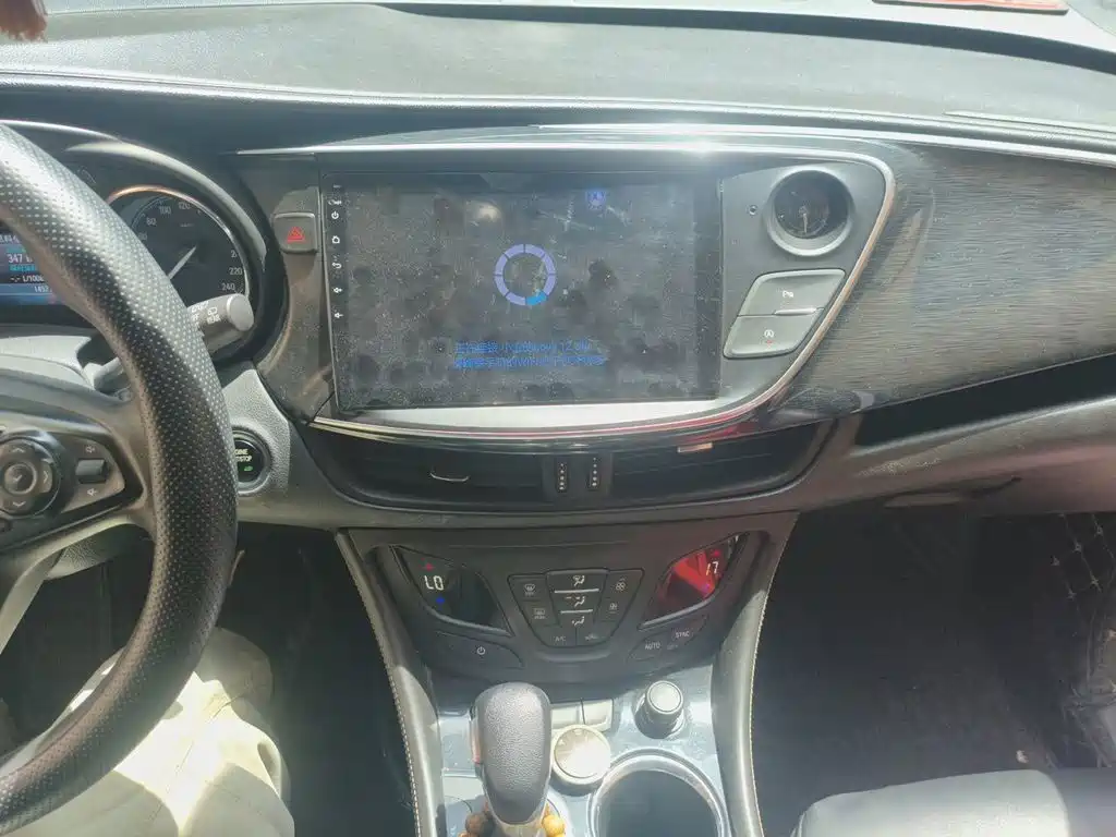 Buick Envision Plus 2016 — фото 14