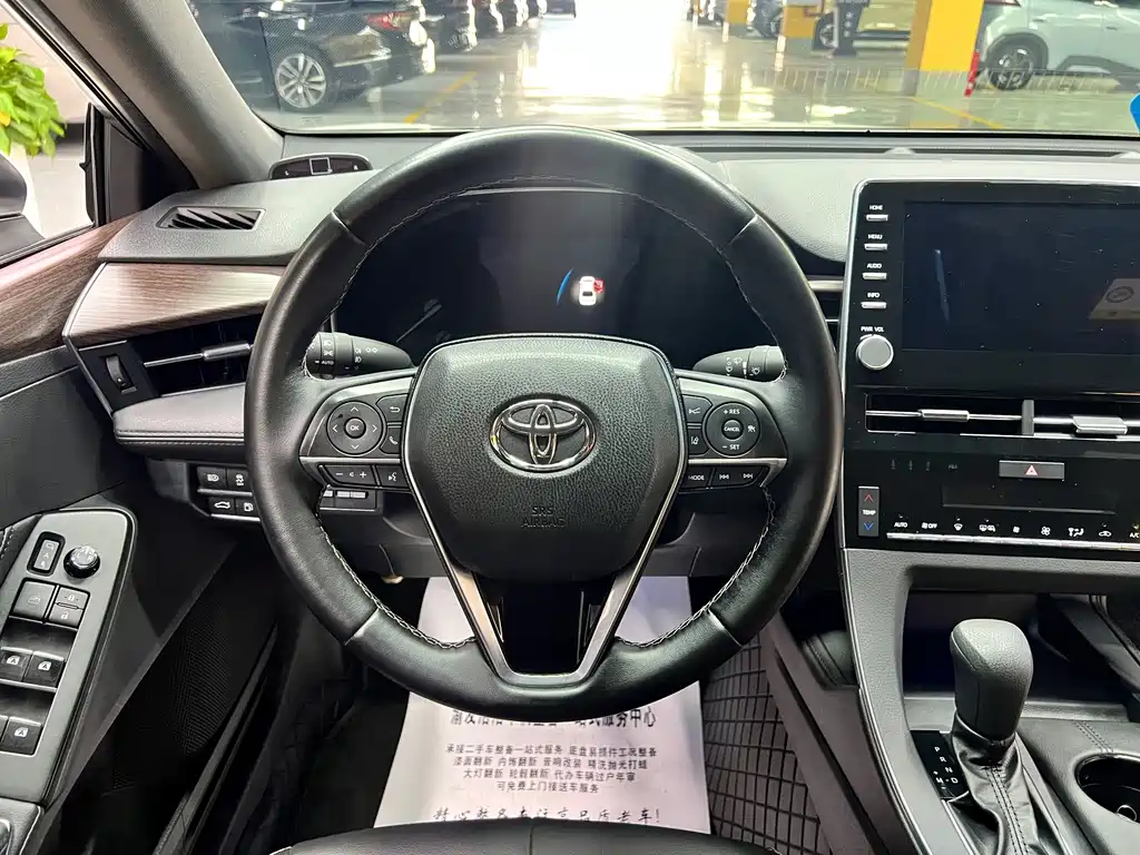 Toyota Avalon 2022 — фото 16