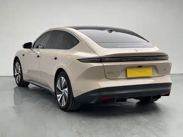 NIO ET5 2025