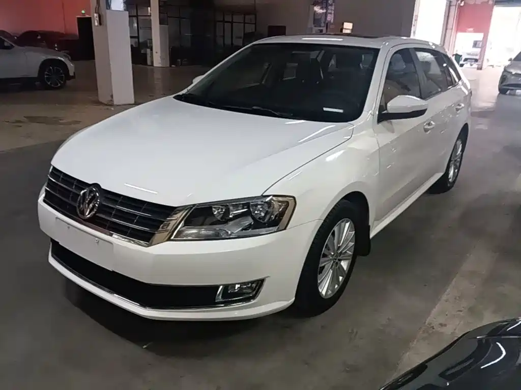 Volkswagen Gran Lavida 2016