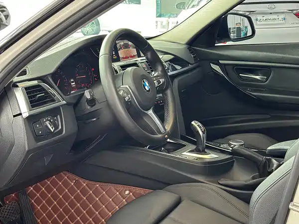 BMW 3 Series 2017