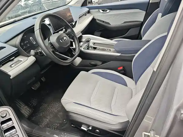 Geely Xingrui 2021