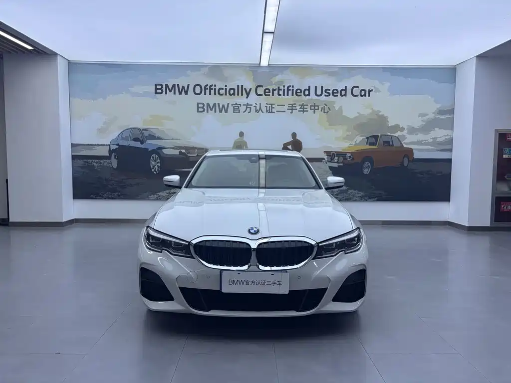 BMW 3 Series 2022