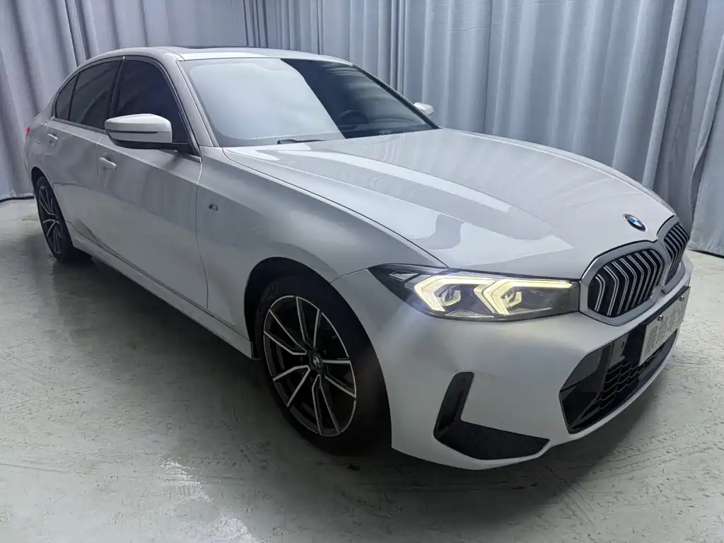 BMW 3 Series 2023