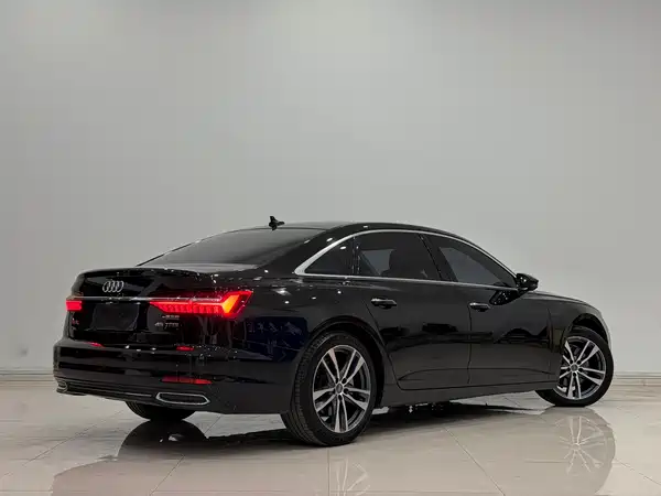 Audi A6L 2021