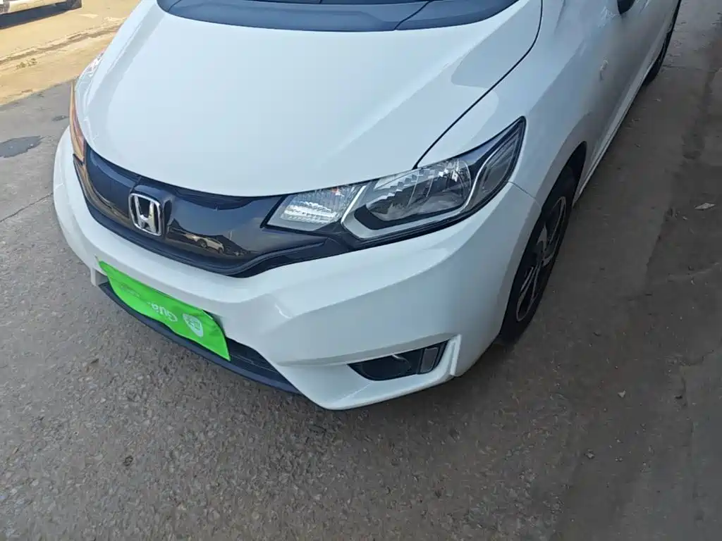 Honda Fit 2015 — фото 24