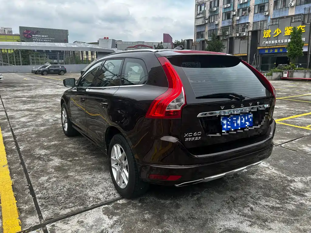 Volvo XC60 2017